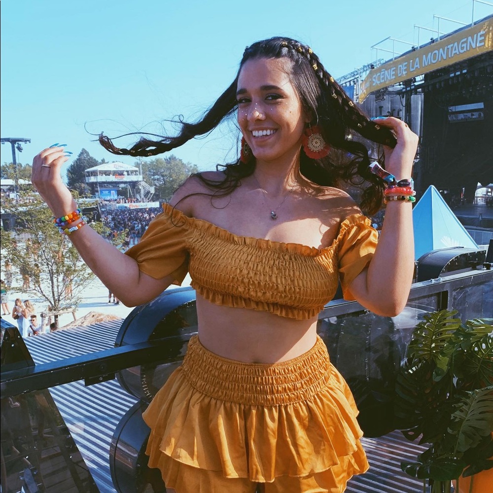 Meet your Posher, Lydia